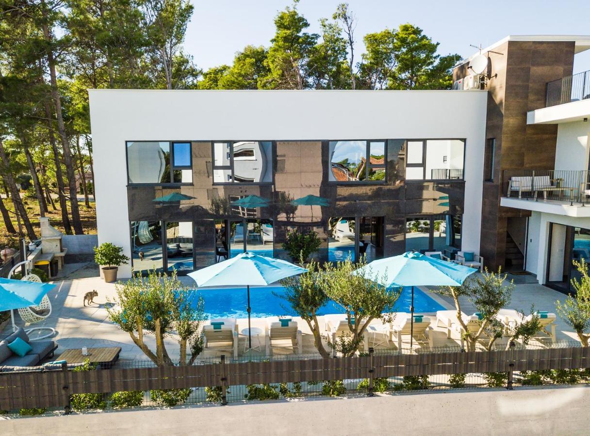 Apartment Olive Tree Mansion Vir