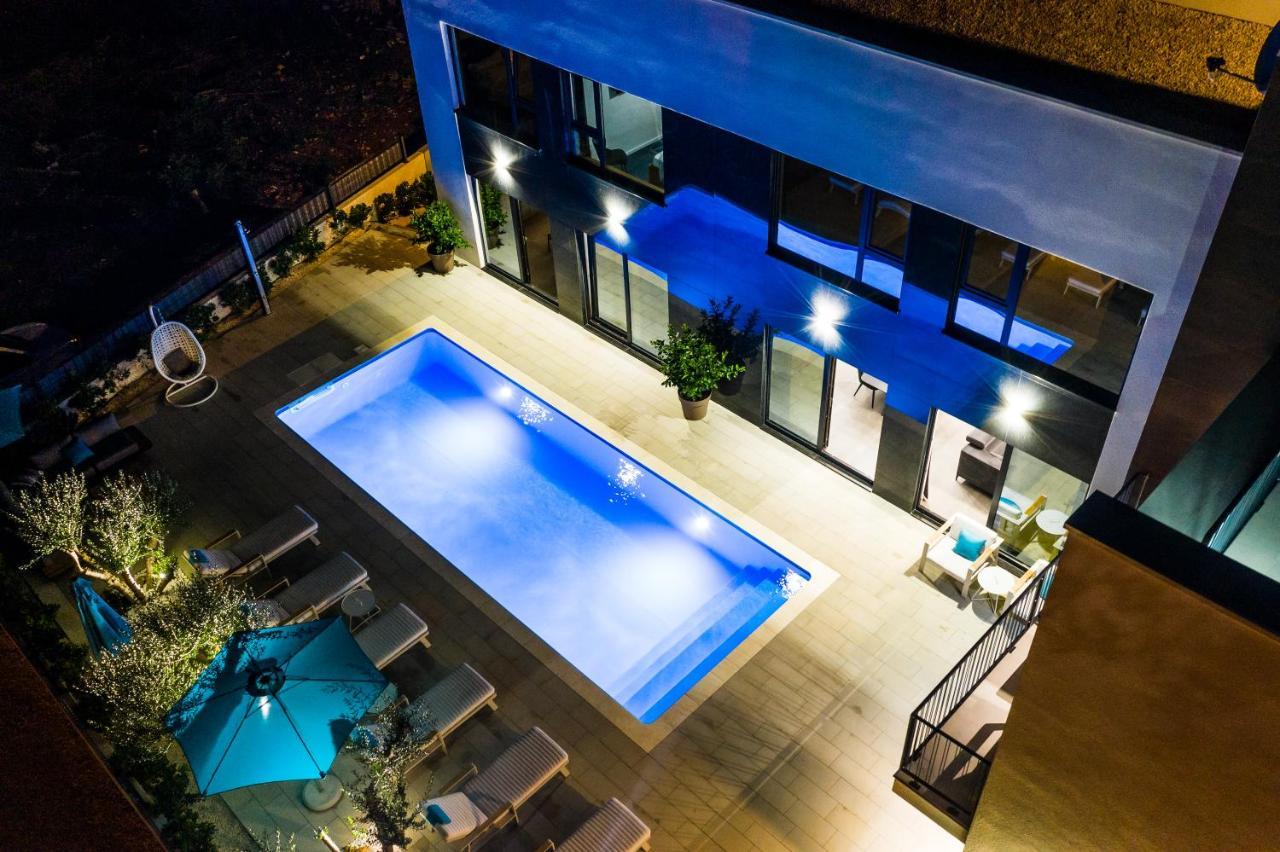 Olive Tree Mansion Apartment