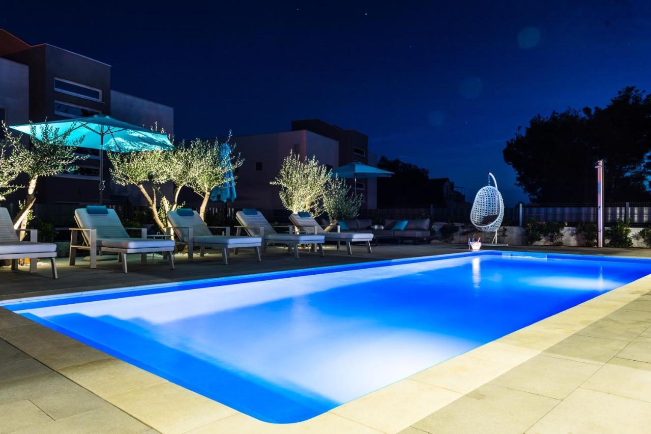 Olive Tree Mansion Vir